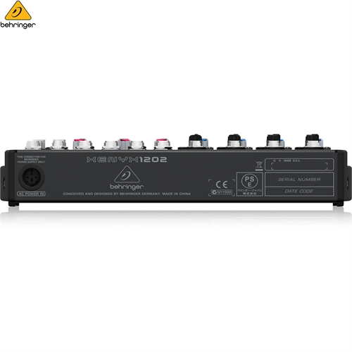 Mixer Behringer 1202 4